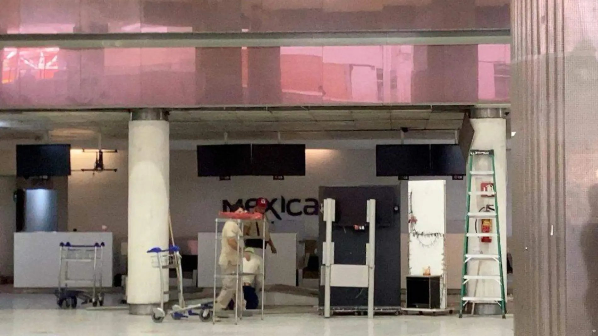 Volaris operará mostradores de Mexicana en el AICM